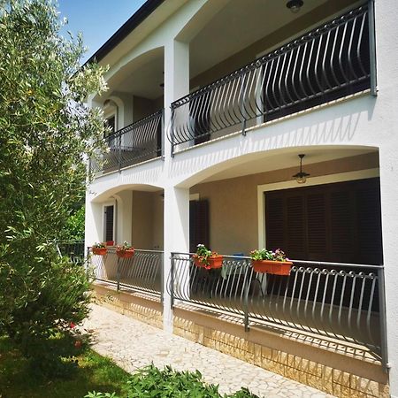 Garden Apartment Maria Orsera Esterno foto